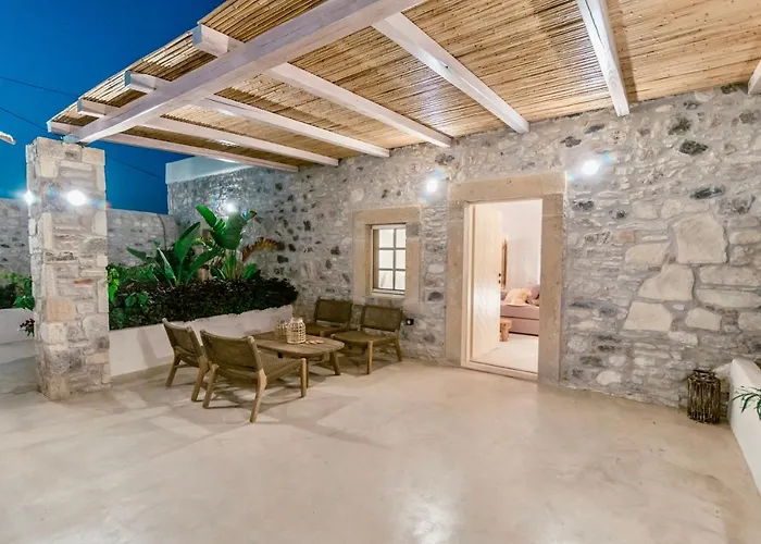 Kyparissi Villa